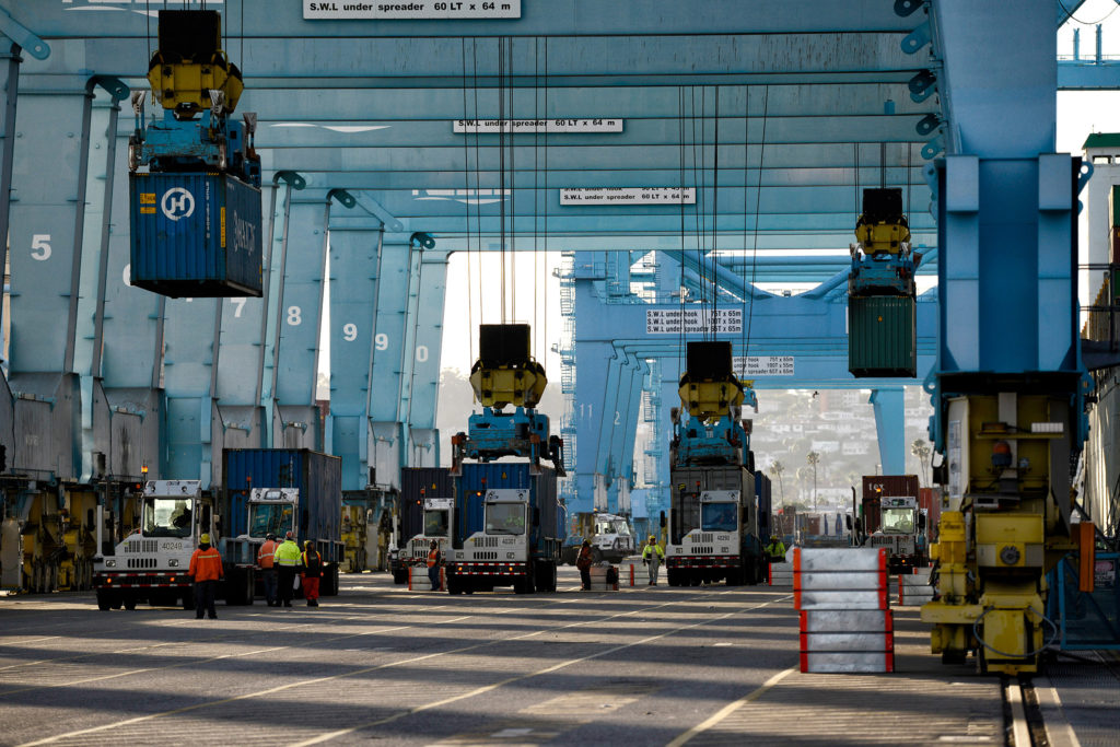 APM T Los Angeles Terminal