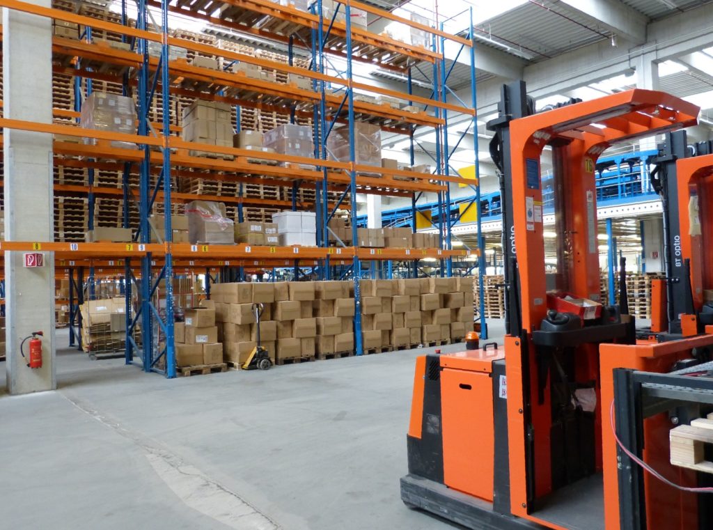 Entrepôts et logistique