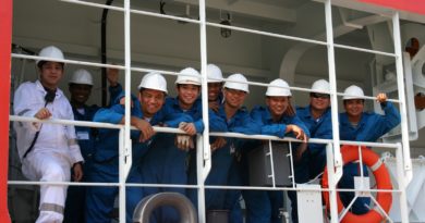 Les marins sont appelés à cesser le travail