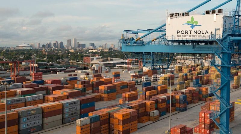 Port Louisiane conteneurs