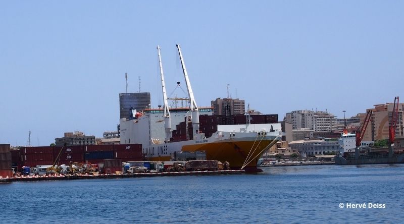 Grimaldi RORO Port Dakar