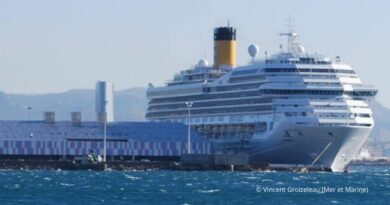 Croisière Marseille © Vincent Groizeleau