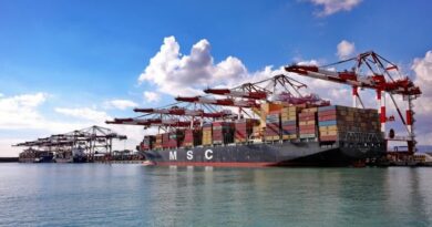 Navire MSC au terminal BEST de Barcelone