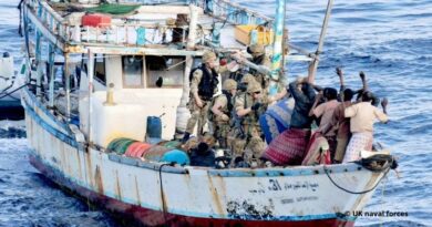 Dow somalien pris par l'armée britannique