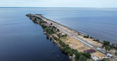 Langue de terre sur laquelle sera construite le port de Banana