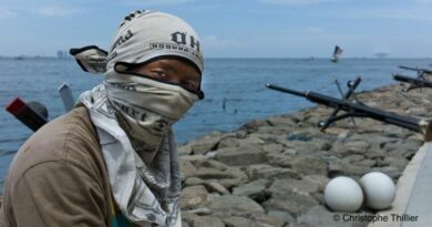 Pirate avec mitraillette