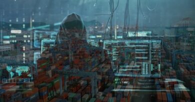 Un hacker informatique face à un terminal à conteneurs