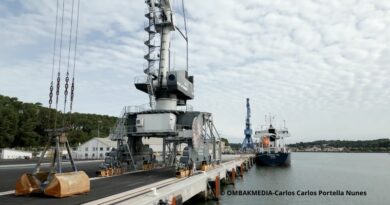 Le port de Bayonne inaugure le nouveau quai Armand Gommès.