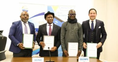 La CNPS du Cameroun et le Port autonome de Kribi ont signé un MoU pour investir dans le terminal minéralier.