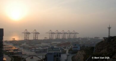 Les ports chinois cumulent un trafic de plus de 4 Mdt et de 232 MEVP sur les neuf premiers mois 2025.