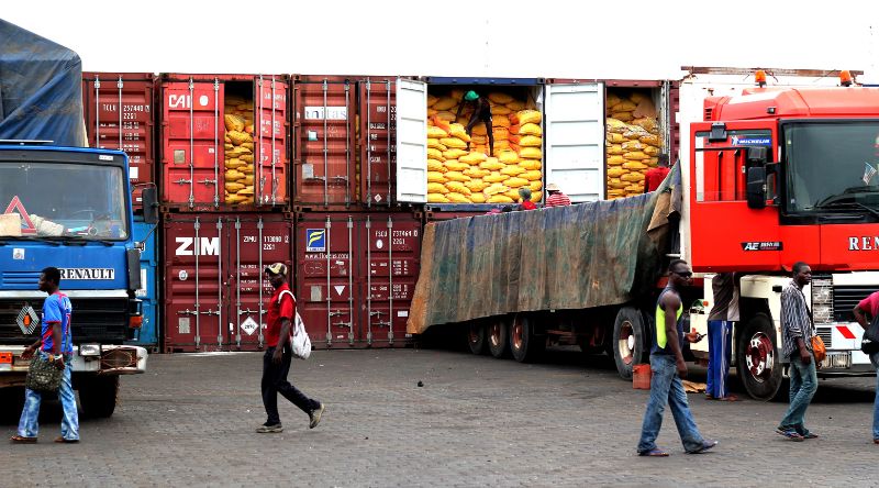 Les échanges des biens progressent en volume en 2025.