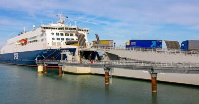 Le port de Boulogne-Calais perd 2% de son trafic Transmanche