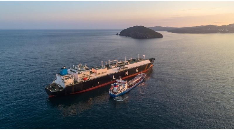 La fin des approvisionnements de GNL depuis la Russie ouvre à sourcer aux États-Unis, le gaz consomé en Europe.