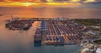 La stratégie portuaire de l'Union européenne conforte la place des ports dans l'économie continentale.