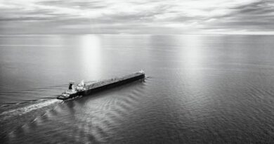 Le contrôle du détroit d'Ormuz remet en cause les fondamentaux du marché pétrolier selon le courtier Xclusiv.