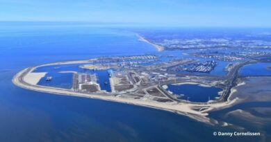 Le port de Rotterdam affiche une baisse de son trafic pour la troisième année consécutive.