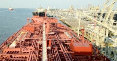 Les exportations de pétrole brut des Émirats Arabes Unis affectées par la crise du Moyen-Orient.