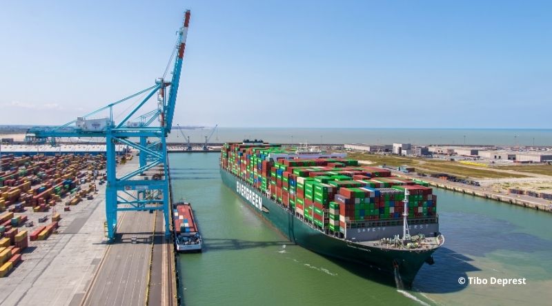 Les trafics conteneur d'Anvers et Rotterdam se tassent sur le premier trimestre.