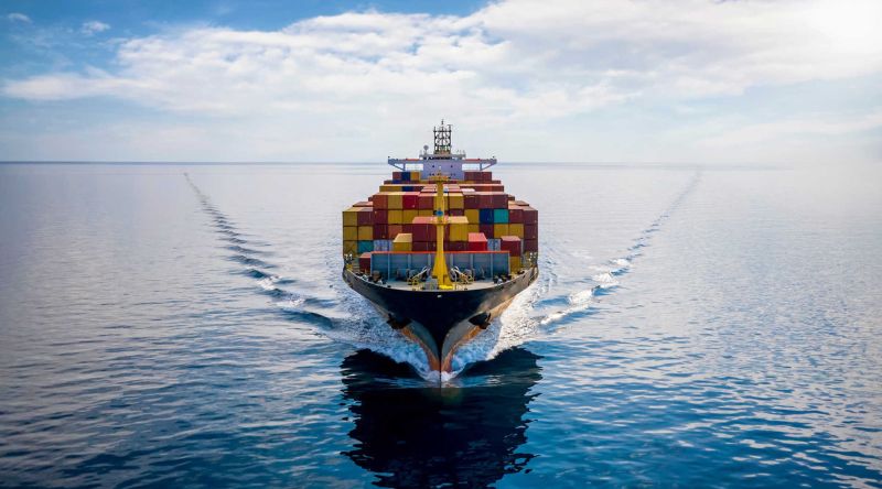Les taux de fret sur l'Europe-Asie en baisse en avril, selon Drewry