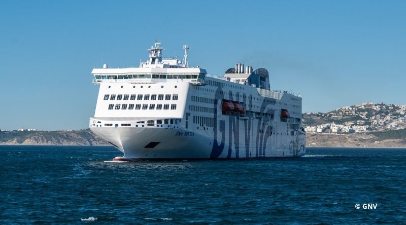 Le GNV Aurora, dernier né de la flotte à la motorisation hybride entre sur les lignes entre l'Espagne, l'Italie et le Maroc.
