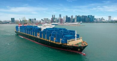 Drewry annonce une hausse des taux de fret notamment sur le Transpacifique.