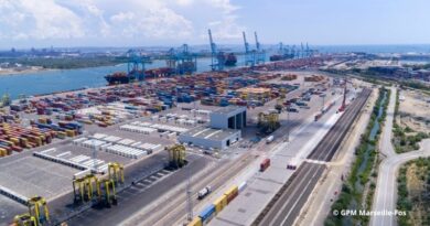Le décret sur la gouvernance portuaire institue un nouvel espace de dialogue entre le conseil de développement et le conseil de surveillance.