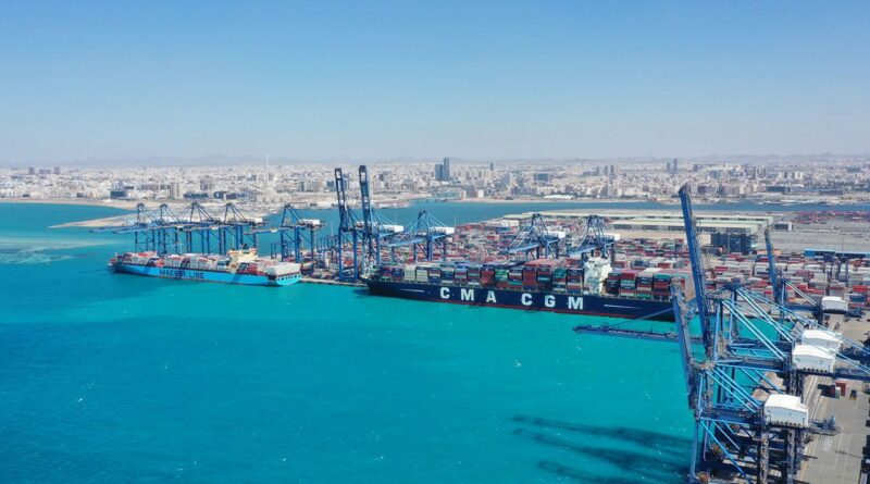 CMA CGM investi en Arabie Saoudite dans le port de Djeddah avec RSGT.