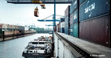 Les basses eaux du Rhin ont entraîné une baisse des capacités de chargement.